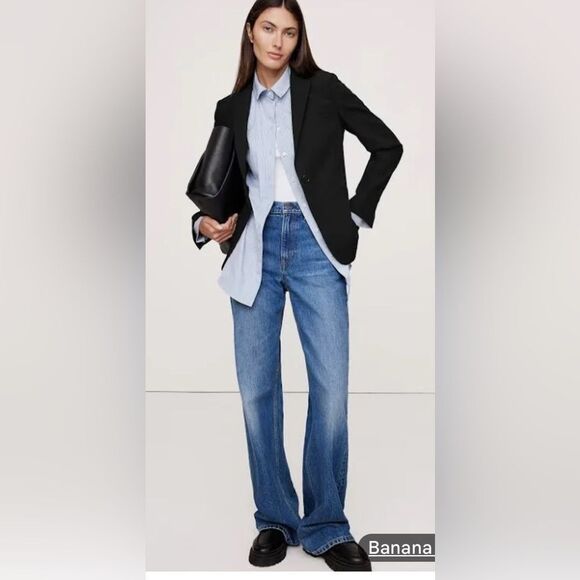 Banana Republic Jackets & Blazers - Banana Republic Women’s Black Suit Blazer